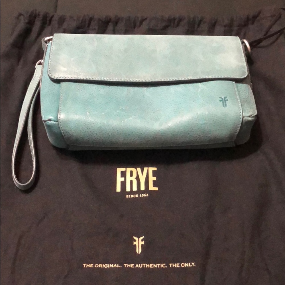 Frye (crossbody/wrislet)